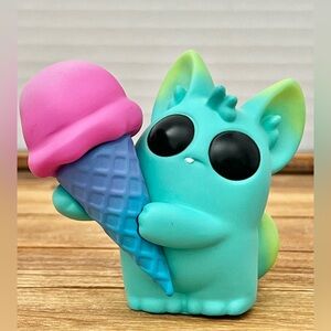 Foxtrop Thimblestump Hollow Series 4 Blind Box Opened Rare